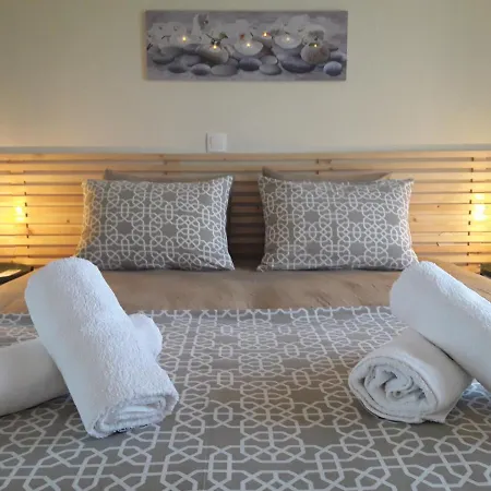 Aelia Holiday home *